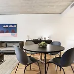 Stylish 1 Bedroom Retreat In Trendy Surry Hills - 6 Brk